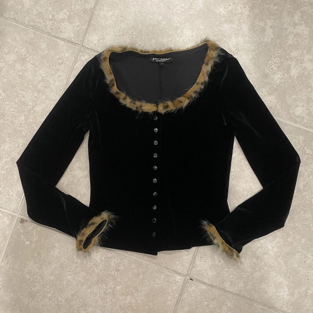 Vintage Betsey Johnson Black Velvet Button-Up Top with Faux Fur Trim Small